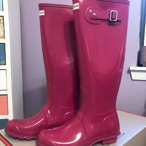 Bright pink Hunter Boots Original Gloss